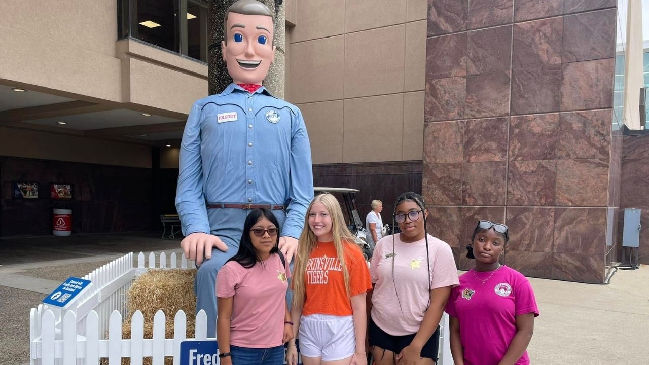 HHS FFA attends the Kentucky State Fair HHS FFA attends the Kentucky State Fair